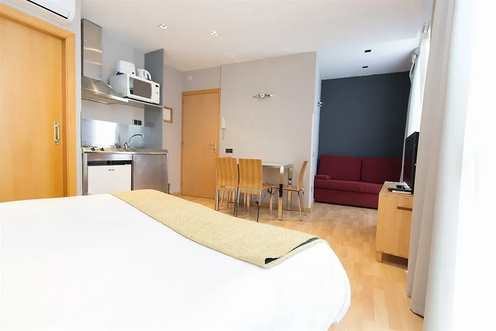 Ainb Born Tiradors Apartments Spain